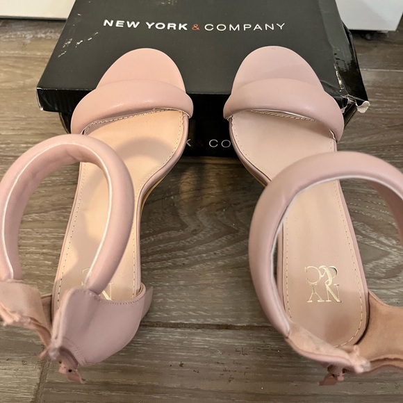 New sandals. - Picture 2 of 4